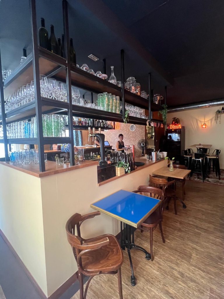 Le bar